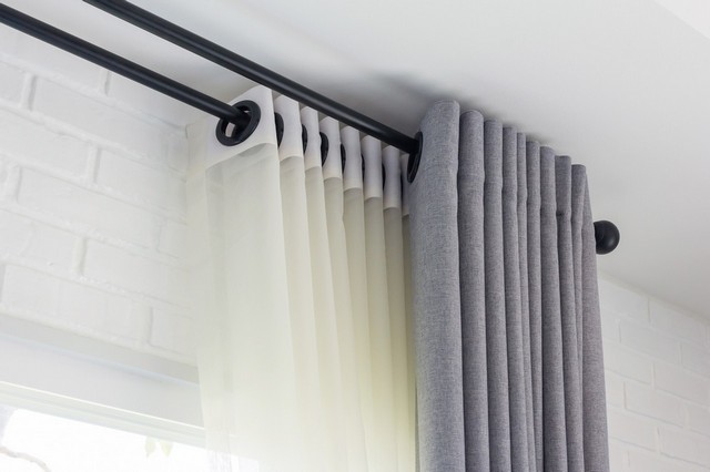 Curtain Fitters Hampton Hill, Hampton, TW12